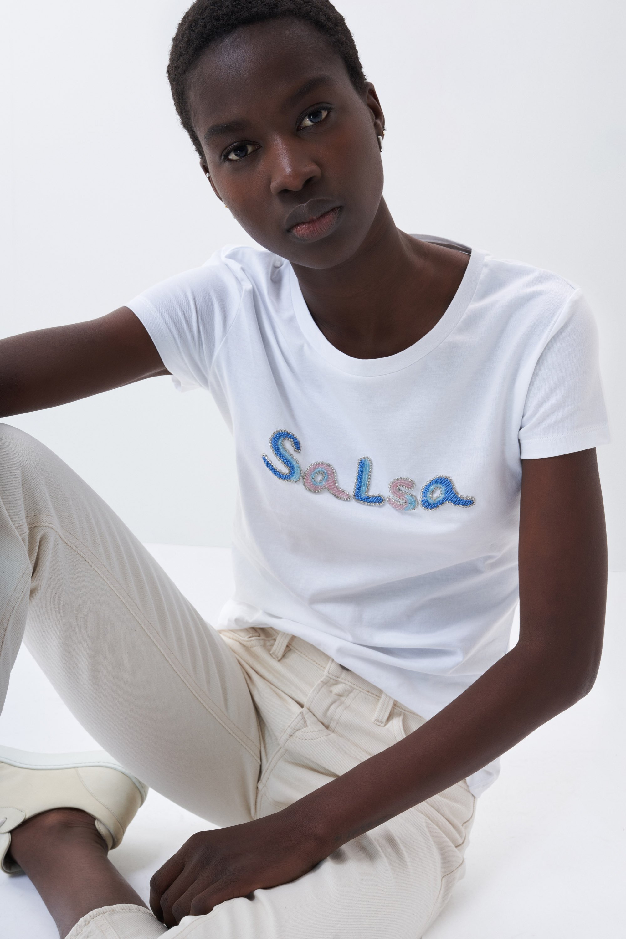 Mujer Coach camiseta con dibujo a mano de firma blanco óptico | Piezas  superiores y Camisetas · DebraCampbellDesign
