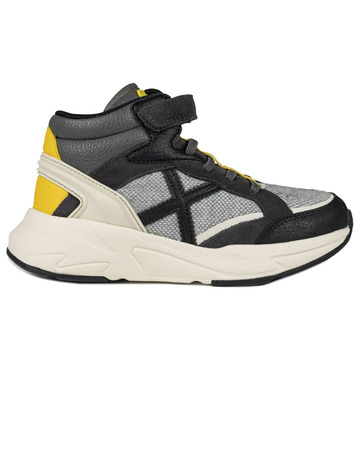 Añadir a la cesta ZAPATILLA INFANTIL MUNICH MINI TRACK BOOT VCO 27 ZAPATILLA INFANTIL MUNICH MINI TRACK BOOT VCO 27
