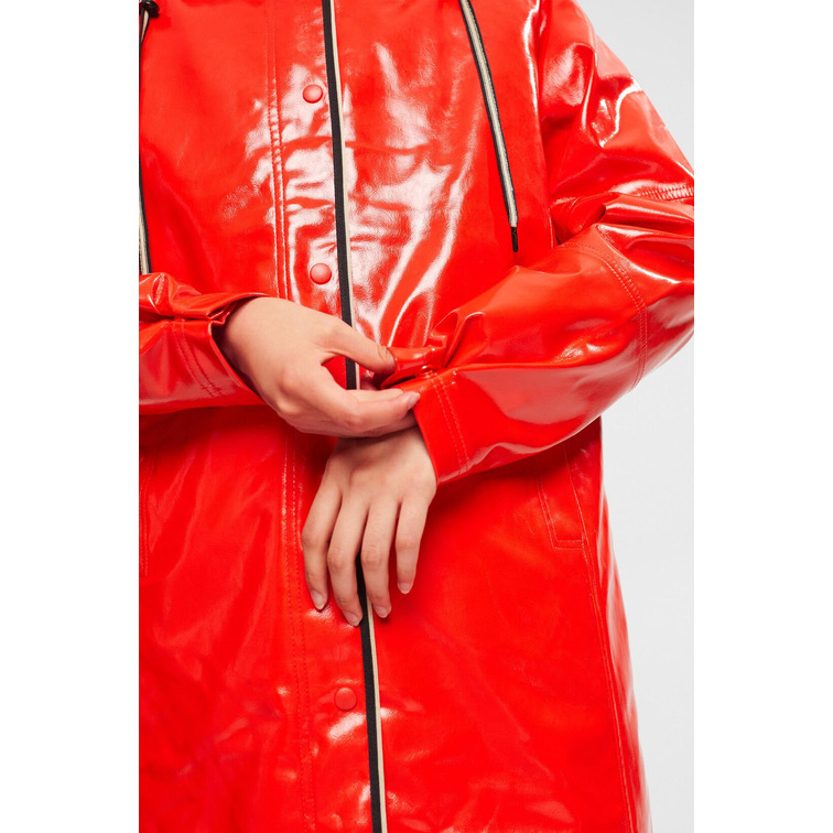 IMPERMEABLE CON ACABADO BRILLANTE MUJER ESPRIT