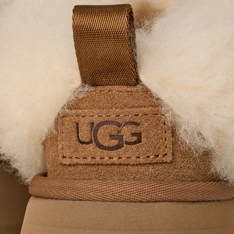 BOTA MUJER UGG TAZZELLE
