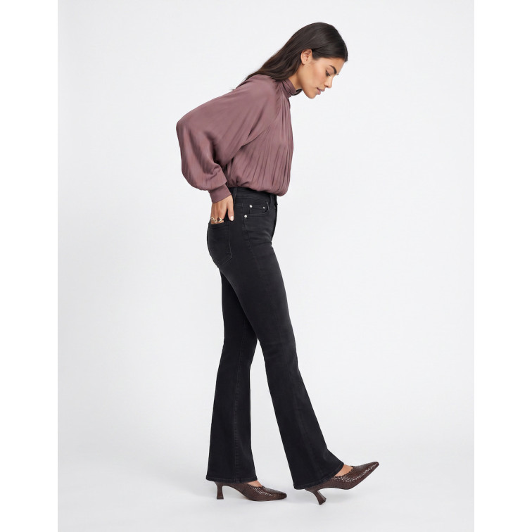 VAQUERO MUJER  LEVI'S 725 HIGH RISE BOOTCUT SOOT SCR
