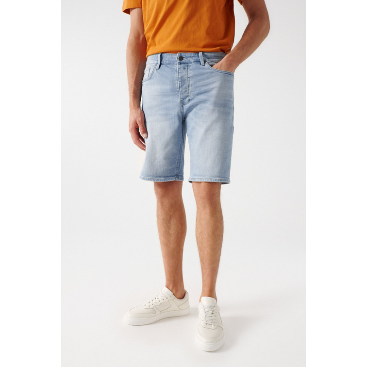 VAQUERO HOMBRE  SALSA JEANS SHORT S-ACTIV MEDIUM BLUE WASH