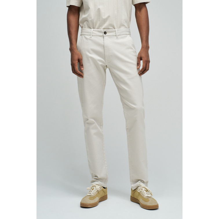 HOMBRE CHINO S-ACTIV COLORS 010
