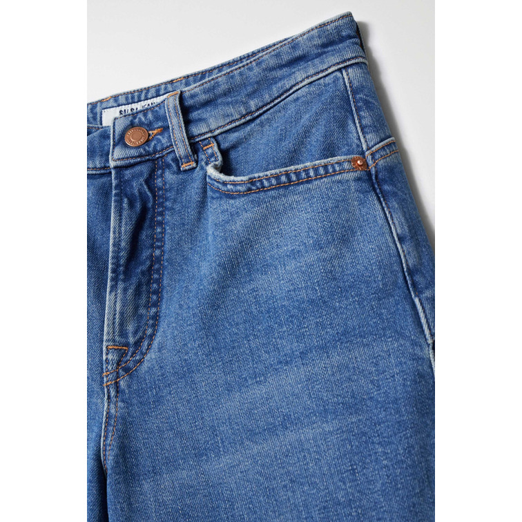 VAQUERO RECTO MUJER SALSA JEANS EFECTO PUSH IN TIRO ALTO