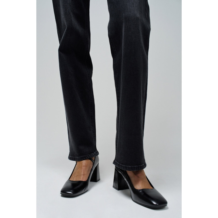 VAQUERO MUJER  SALSA JEANS TRUE STRAIGHT BLACK