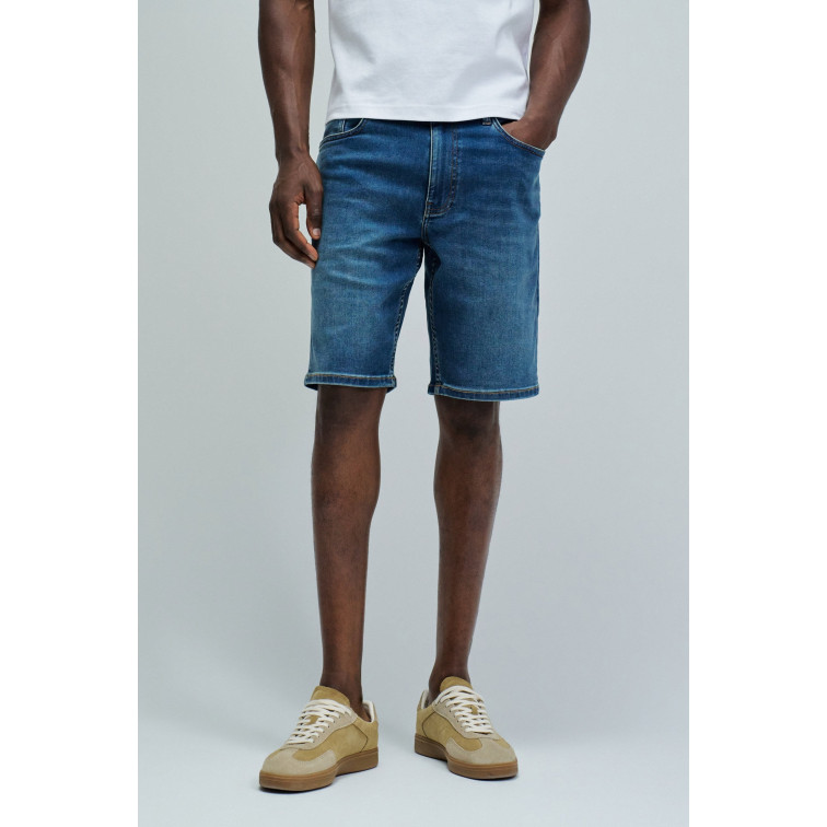 PANTALÓN CORTO VAQUERO HOMBRE SALSA JEANS S-ACTIV