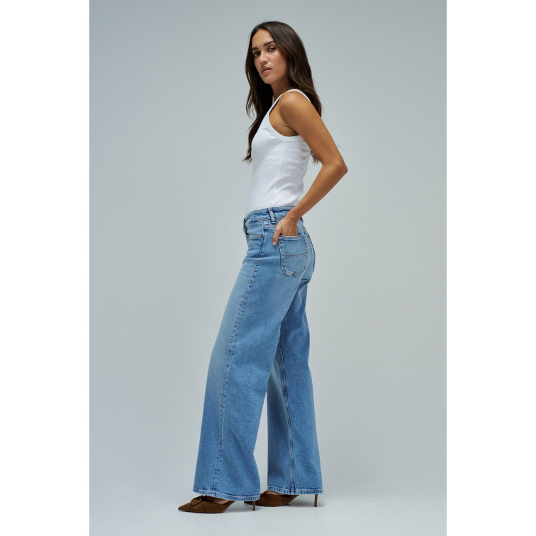 VAQUERO MUJER  SALSA JEANS JEANS LOW RISE WIDE MEDIUM WAS