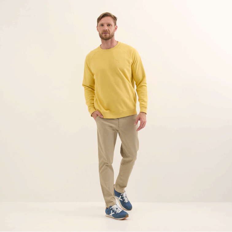 SUDADERA HOMBRE  MUNICH ESSENTIALS SWEATSHIRT MUSTARD