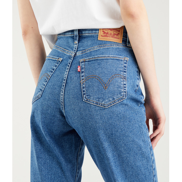 VAQUERO MUJER  LEVIS HIGH WAISTED MOM JEAN FIT THE