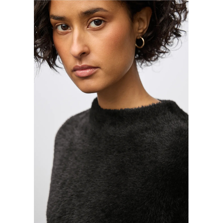 JERSEY MUJER  STREET LTD QR_FLUFFY TURTLE SWEATER