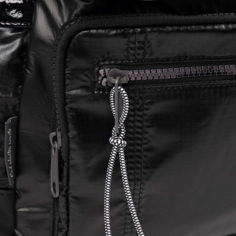 BOLSO MUJER  MUNICH DEEP RECYCLED BACKPACK BLACK
