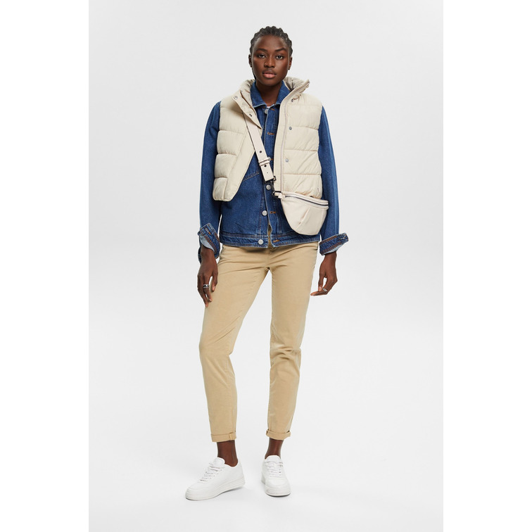 PANTALÓN CHINO CROPPED CON CINTURÓN MUJER ESPRIT