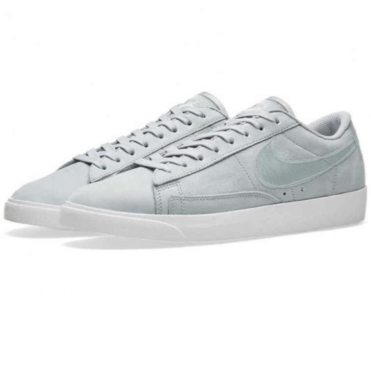 ZAPATILLA DE ANTE MUJER NIKE BLAZER LOW -