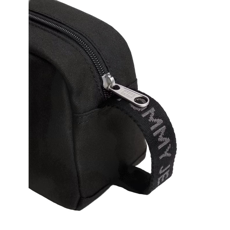 HOMBRE TJM ESS DAILY WASHBAG BDS