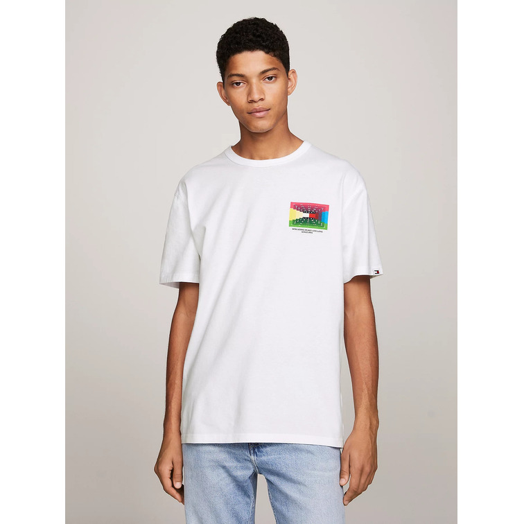 CAMISETA CON LOGO GRÁFICO TRASERO HOMBRE TOMMY JEANS
