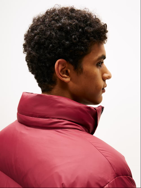 CAZADORA ACOLCHADA HOMBRE TOMMY JEANS CON CAPUCHA