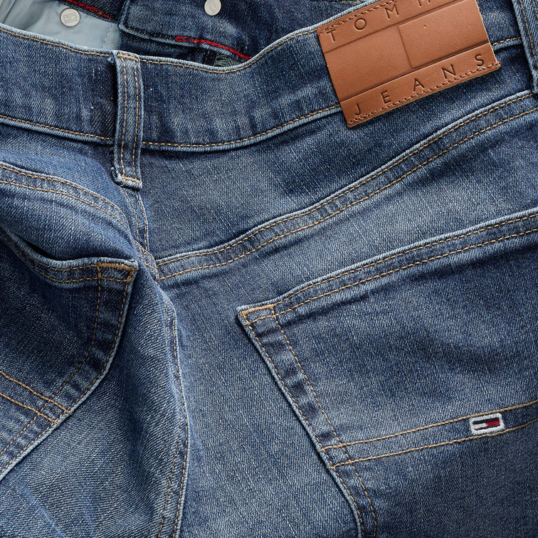 VAQUERO HOMBRE TOMMY JEANS FIT SLIM SCANTON