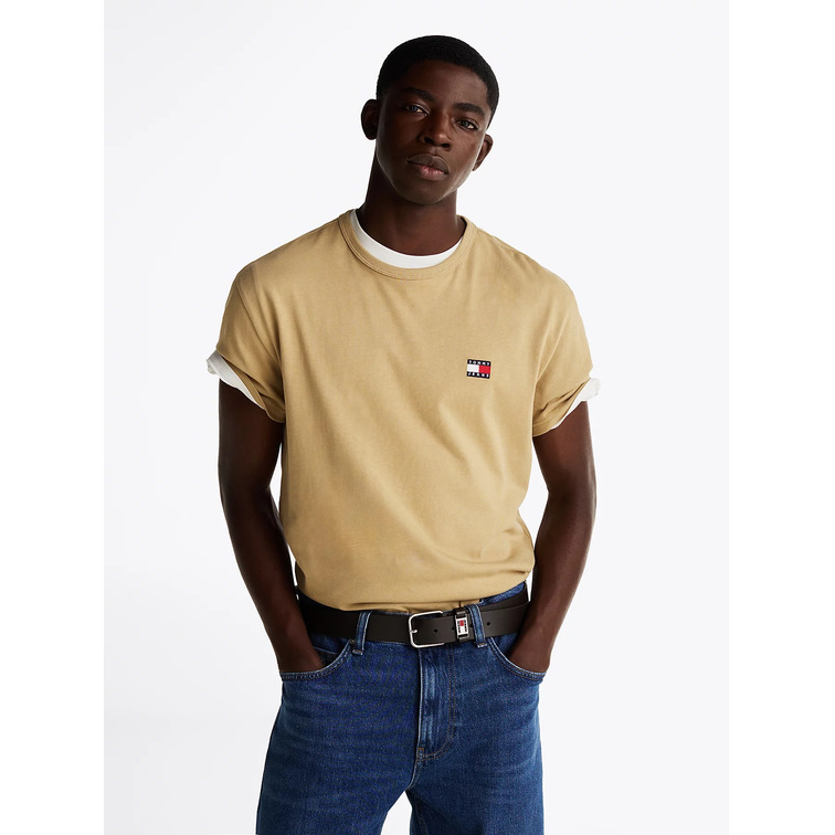 CAMISETA HOMBRE TOMMY JEANS LOGO PARCHE FIT REGULAR