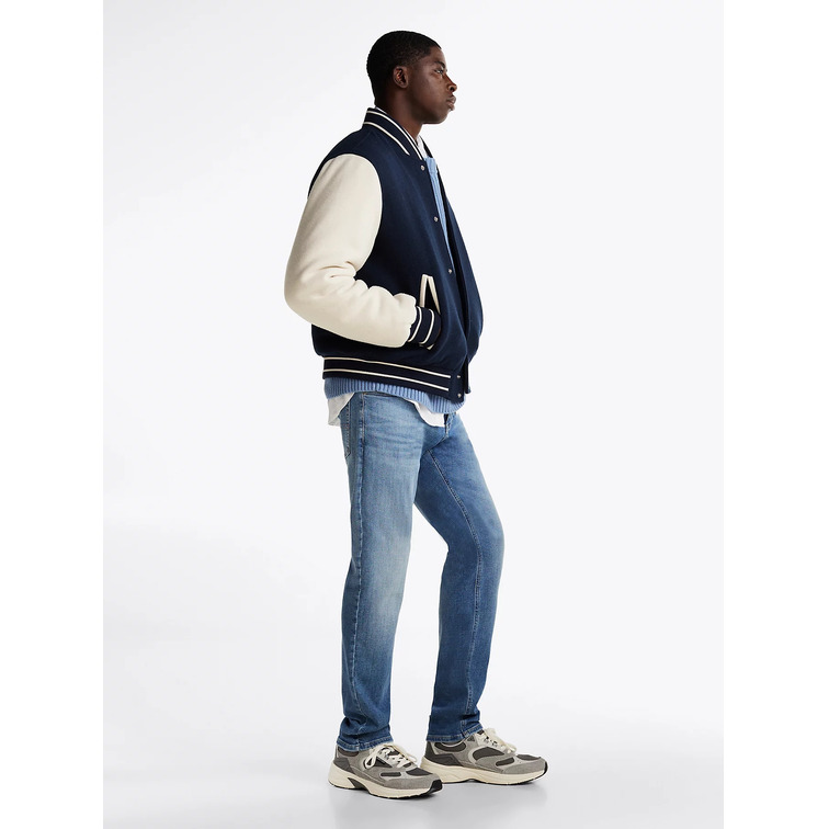 VAQUERO HOMBRE TOMMY JEANS SCANTON FIT SLIM EFECTO DESGASTADO