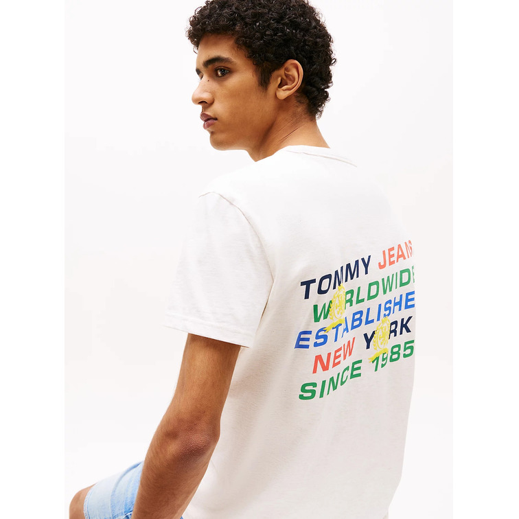 CAMISETA HOMBRE TOMMY JEANS LOGO TRASERO FIT REGULAR