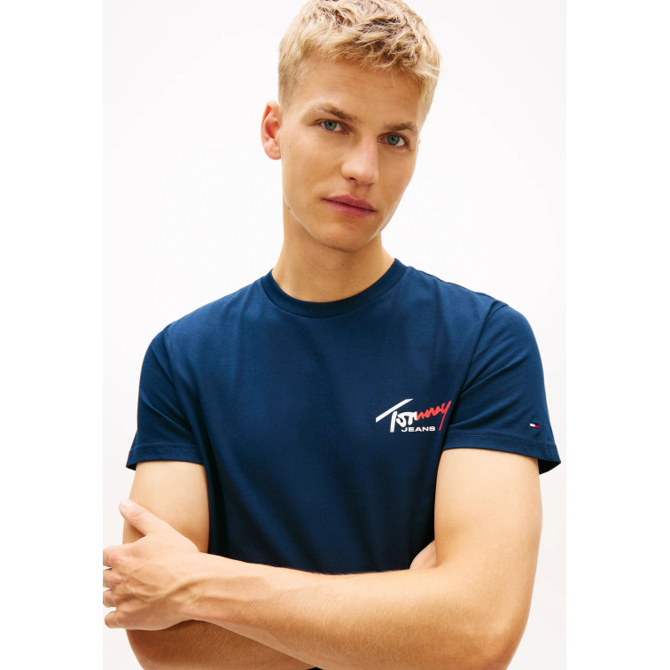 HOMBRE TJM SLIM SIGN CHEST SS TEE EXT C1G