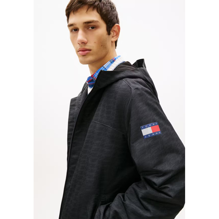 CAZADORA HOMBRE  TOMMY HILFIGER TJM AOP PACKABLE WINDBREAKER