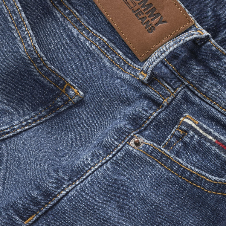 SHORT VAQUERO CEÑIDO MUJER TOMMY JEANAS NORA