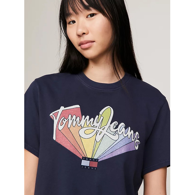 CAMISETA HOLGADA MUJER TOMMY JEANS CON LOGO DE ARCOÍRIS