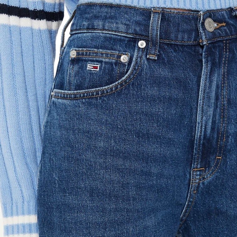 VAQUERO MUJER TOMMY JEANS MOM FIT