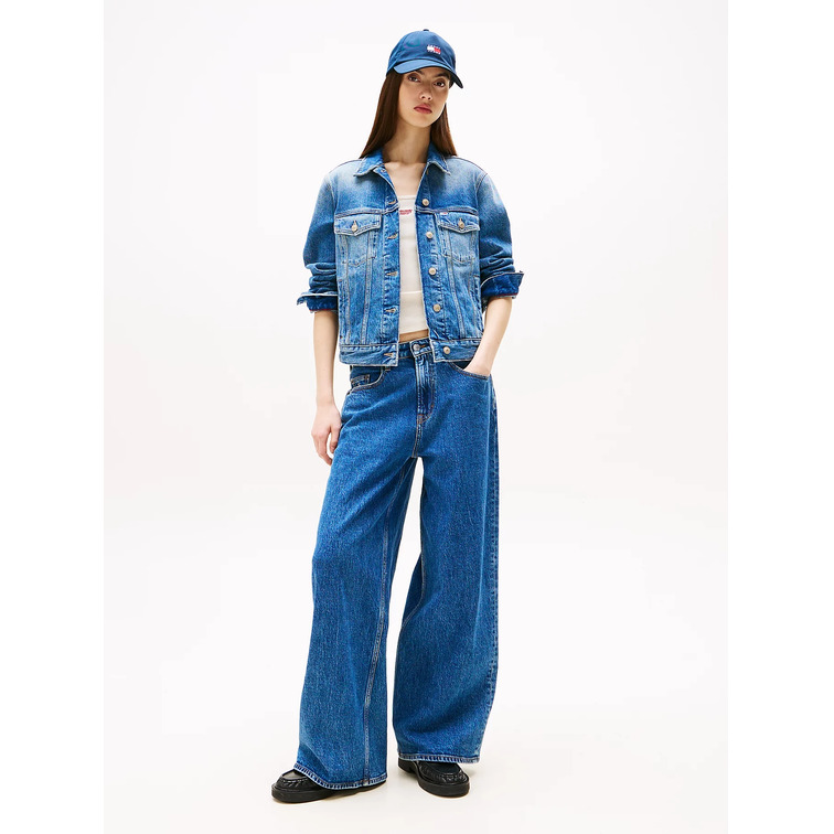 CAZADORA VAQUERA MUJER TOMMY JEANS CON ESCUDO DE LOGO