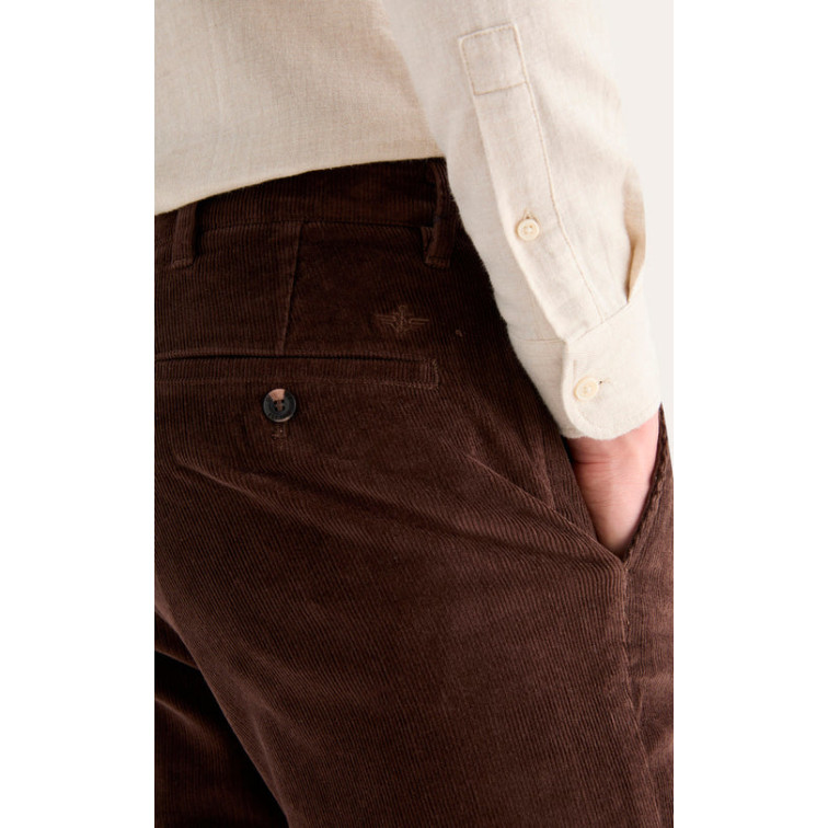 PANTALÓN HOMBRE  DOCKERS CRAFTED KHAKI SLIM HOT FUDGE