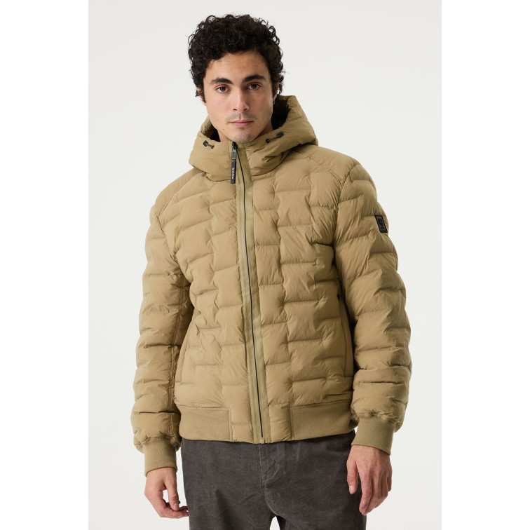 HOMBRE OUTERWEAR 3677