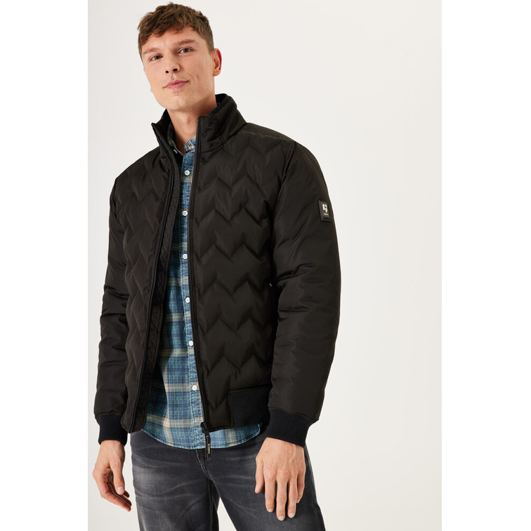 BOMBER ACOLCHADA HOMBRE GARCIA JEANS Korner