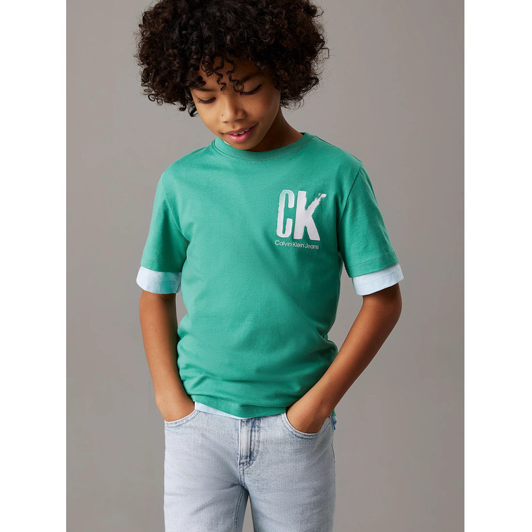 CAMISETA NIÑO  CALVIN KLEIN CHEST SURF GRAPHIC T-SHIRT