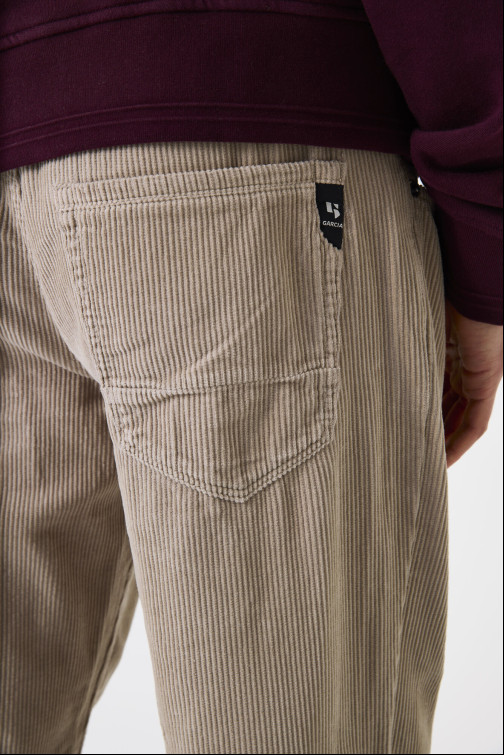 HOMBRE J51115_MEN`S PANTS L.32 3995