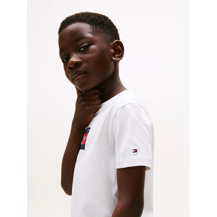 CAMISETA NIÑO TOMMY HILFIGER CON LOGO