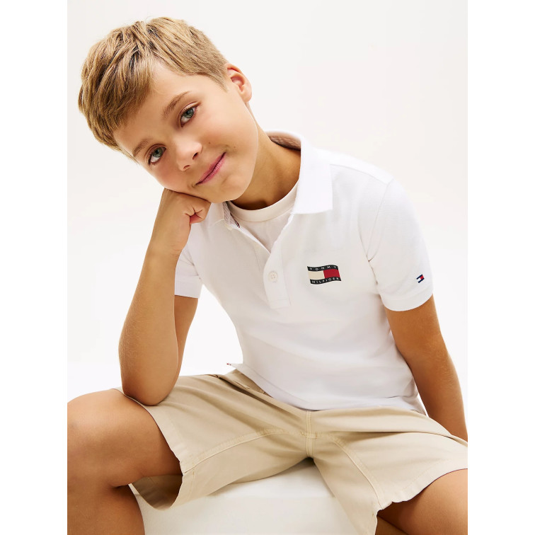 POLO NIÑO TOMMY HILFIGER CON LOGO FIT REGULAR