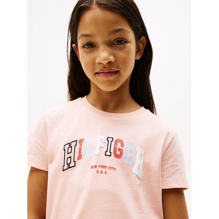 CAMISETA NIÑA TOMMY HILFIGER LOGO TEXTURIZADO FIT REGULAR