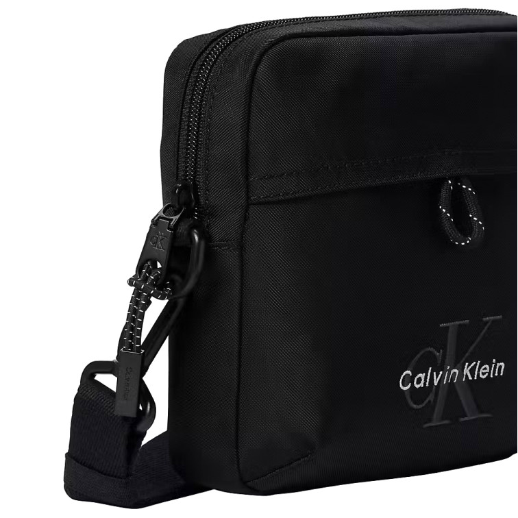 HOMBRE M BOLD SQUARE CROSSBODY UB1