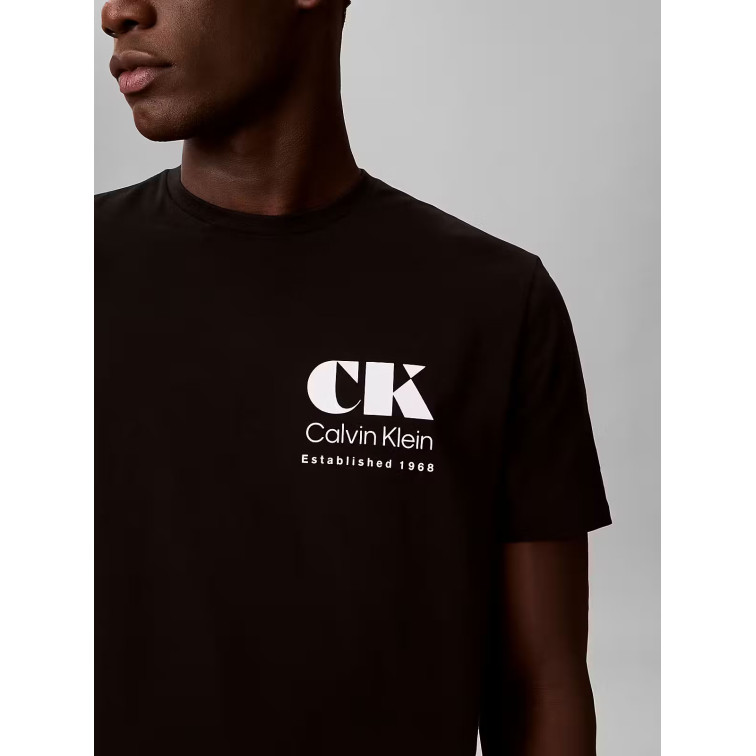 CAMISETA HOMBRE  CALVIN KLEIN M SS 30S EU CK RESORT GRAPHIC