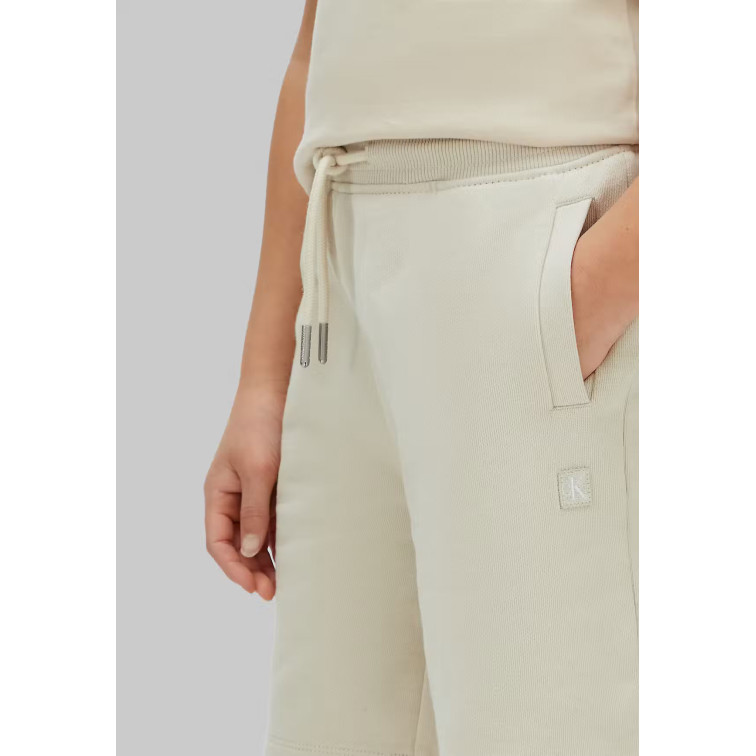 PANTALÓN CORTO   CALVIN KLEIN U MINI BADGE SHORTS