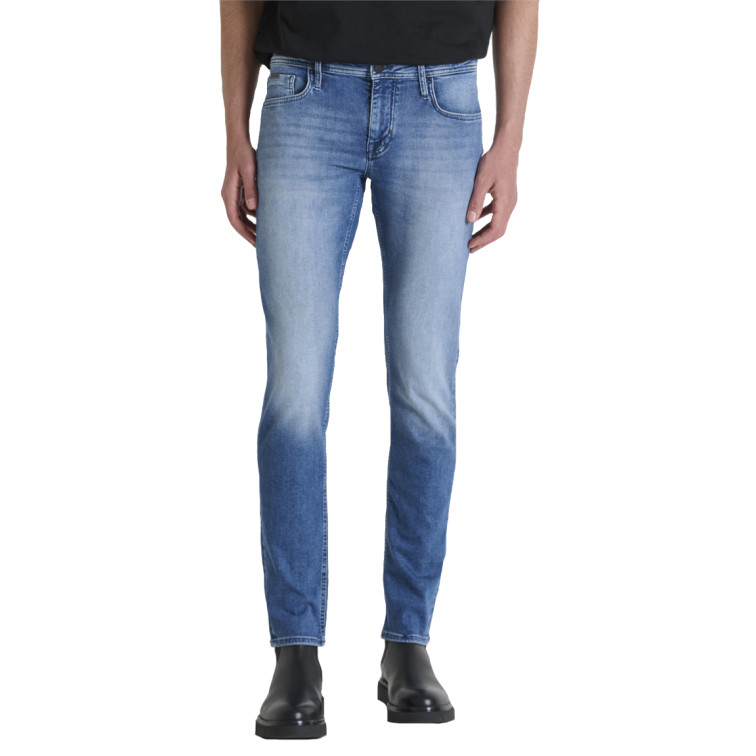 VAQUERO HOMBRE  ANTONY MORATO JEANS OZZY TAPERED FIT IN TITA