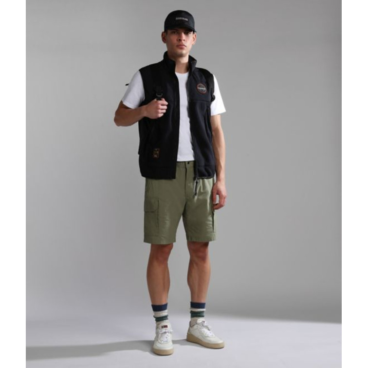 CAMISETA CON BANDERA BORDADA HOMBRE NAPAPIJRI SALIS