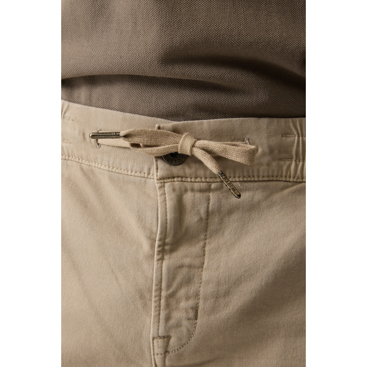 PANTALÓN CORTO HOMBRE  GARCIA JEANS MEN`S SHORT