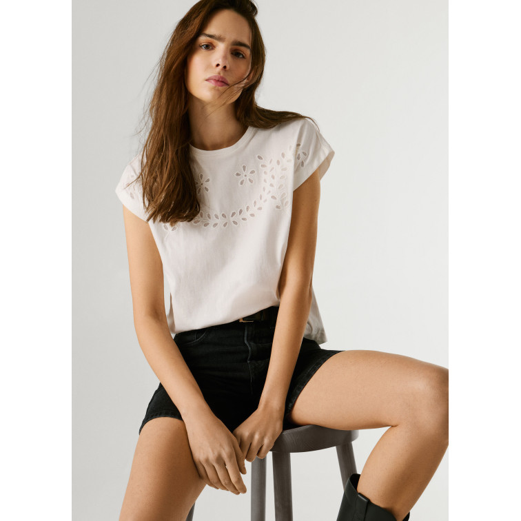 CAMISETA MUJER PEPE JEANS DETALLES CALADOS FLORALES