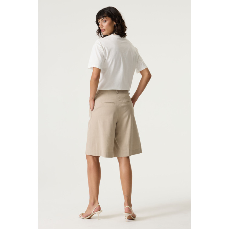 MUJER LADIES SHORT 4135