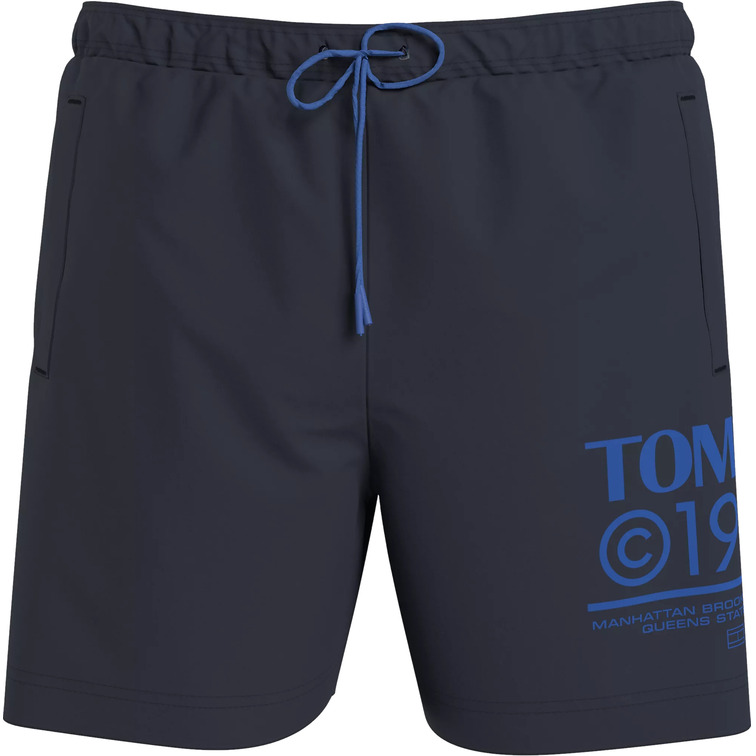 BAÑADOR HOMBRE TOMMY JEANS SLIM DE MEDIO LARGO CON LOGO Y CORDÓN