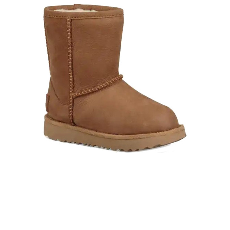 BOTA NIÑA  UGG CLASSIS SHORT II WP