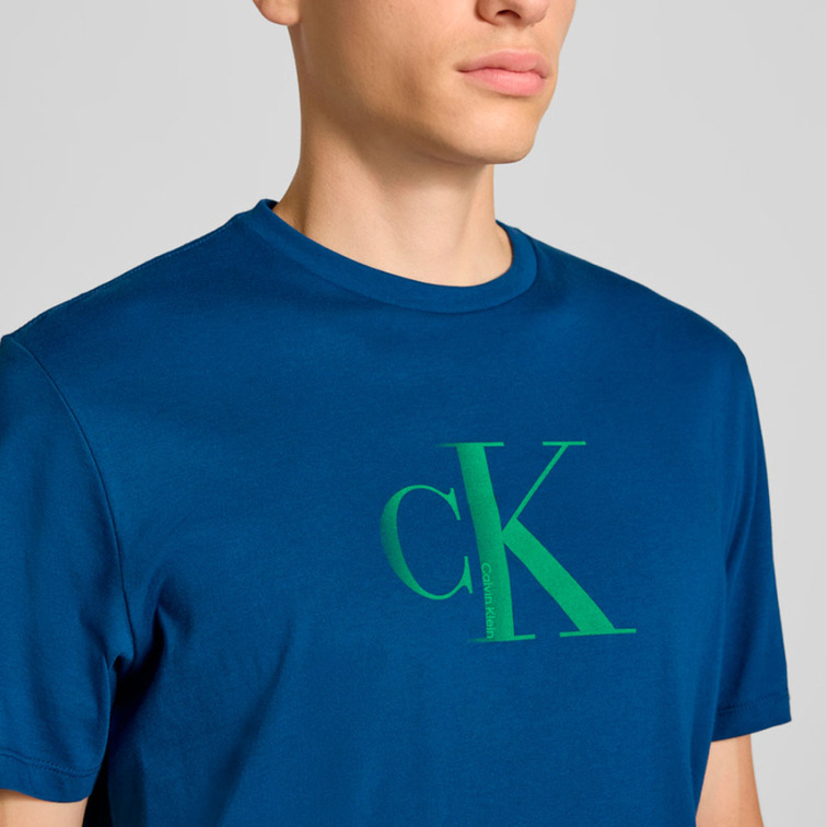 CAMISETA HOMBRE CALVIN KLEIN CON LOGO MONOGRAMA FIT REGULAR