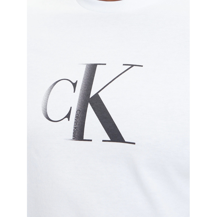 CAMISETA HOMBRE CALVIN KLEIN CON LOGO MONOGRAMA FIT REGULAR